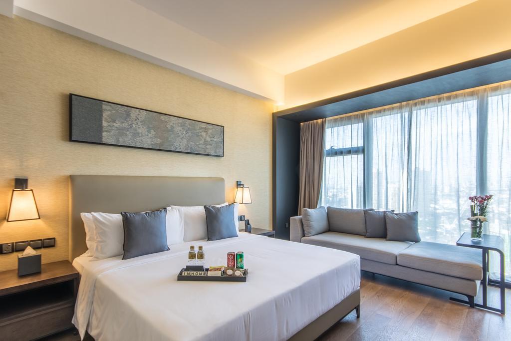 I'M Hotel Макати Экстерьер фото