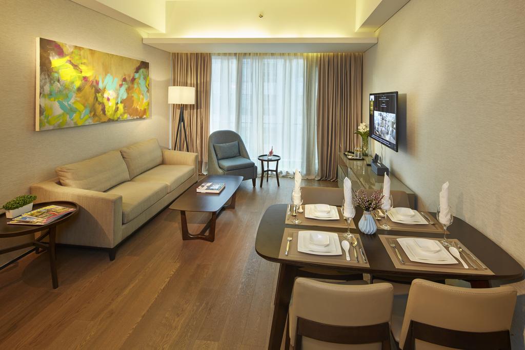 I'M Hotel Макати Экстерьер фото Living room