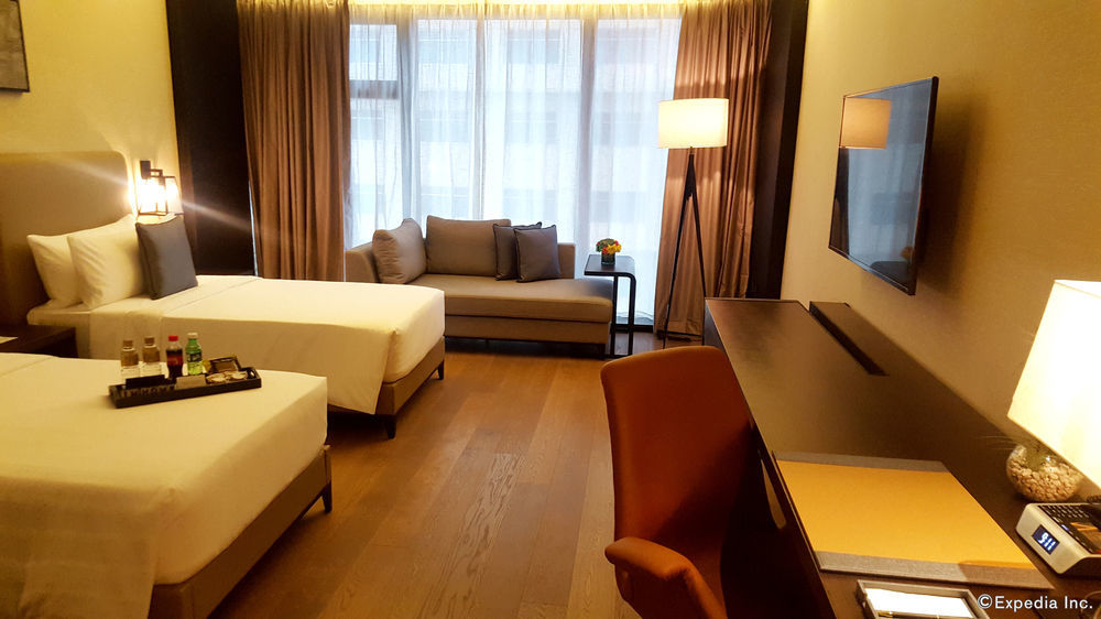 I'M Hotel Макати Экстерьер фото Deluxe room
